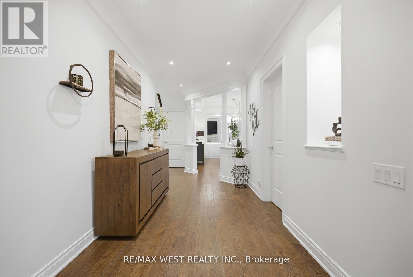 139 Hatton Garden Road, Vaughan, Ontario  L4H 3R1 - Photo 2 - N13006032