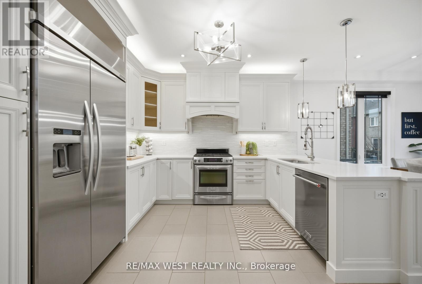 139 Hatton Garden Road, Vaughan, Ontario  L4H 3R1 - Photo 5 - N13006032