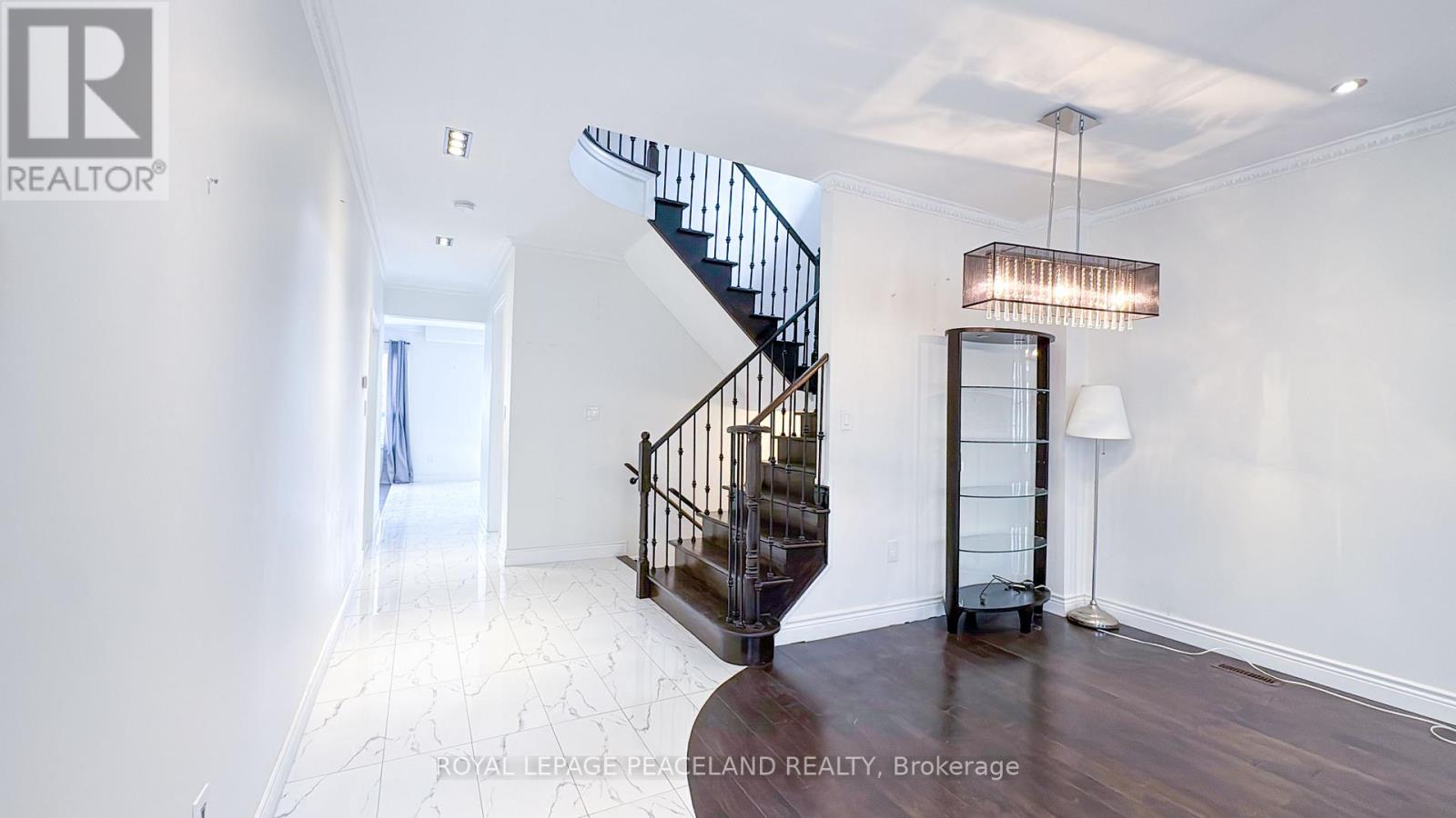 110 Annina Crescent, Markham, Ontario  L3R 4S5 - Photo 5 - N13006066