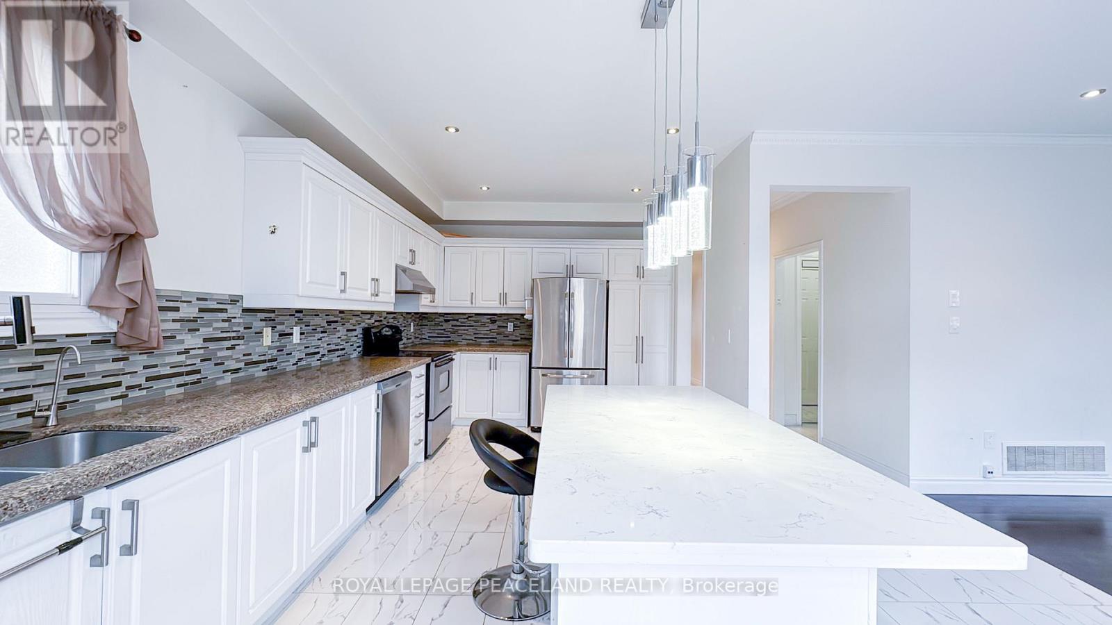 110 Annina Crescent, Markham, Ontario  L3R 4S5 - Photo 9 - N13006066