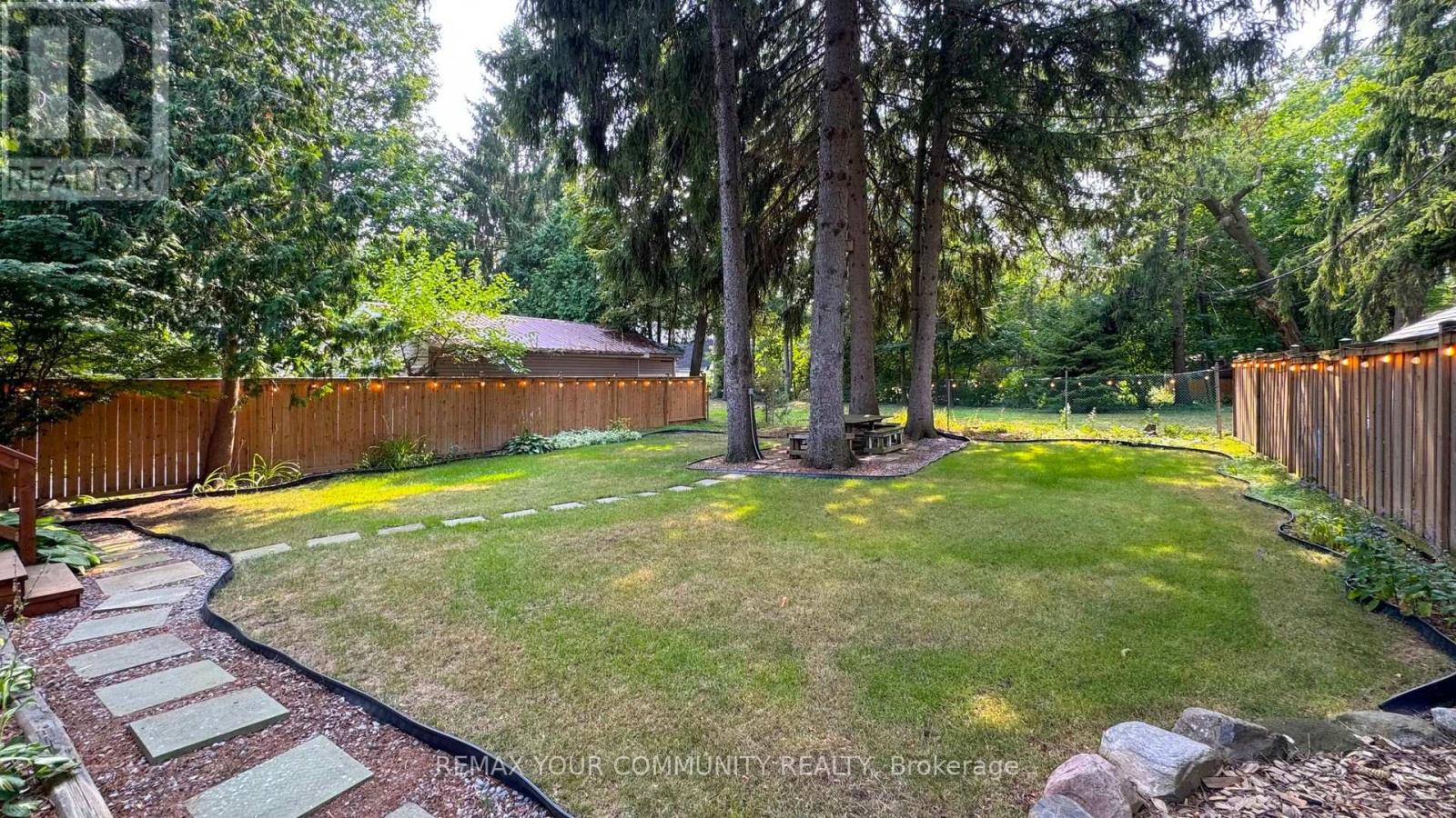 44 Reaman Street, Richmond Hill, Ontario  L4C 4P1 - Photo 34 - N13006070