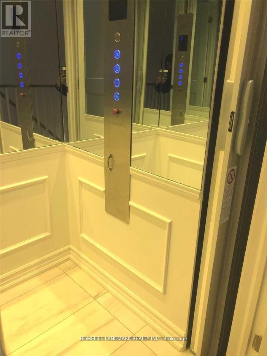 81 William Saville Street, Markham, Ontario  L3R 2E1 - Photo 5 - N13006072