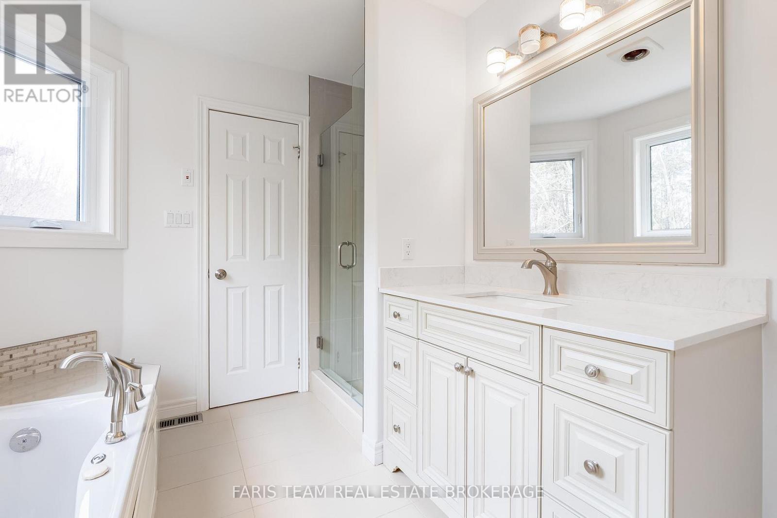 28 Bayshore Boulevard, Barrie, Ontario  L4N 9R5 - Photo 22 - S13005700