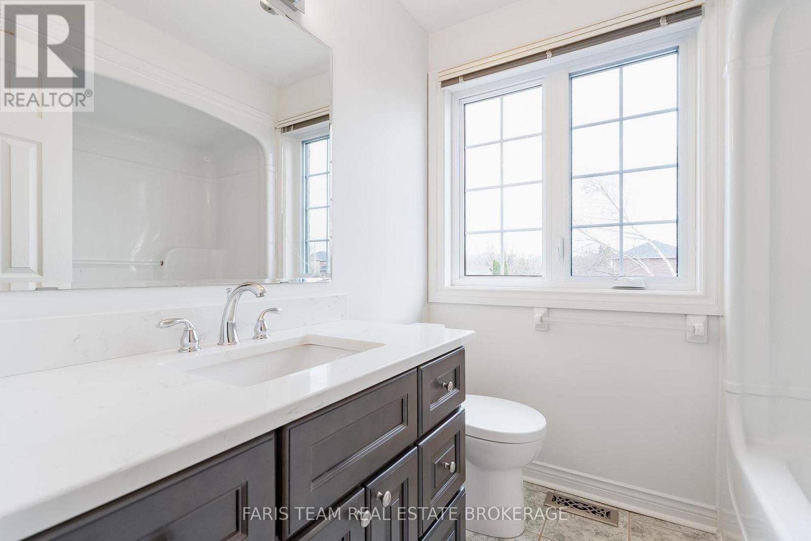 28 Bayshore Boulevard, Barrie, Ontario  L4N 9R5 - Photo 27 - S13005700