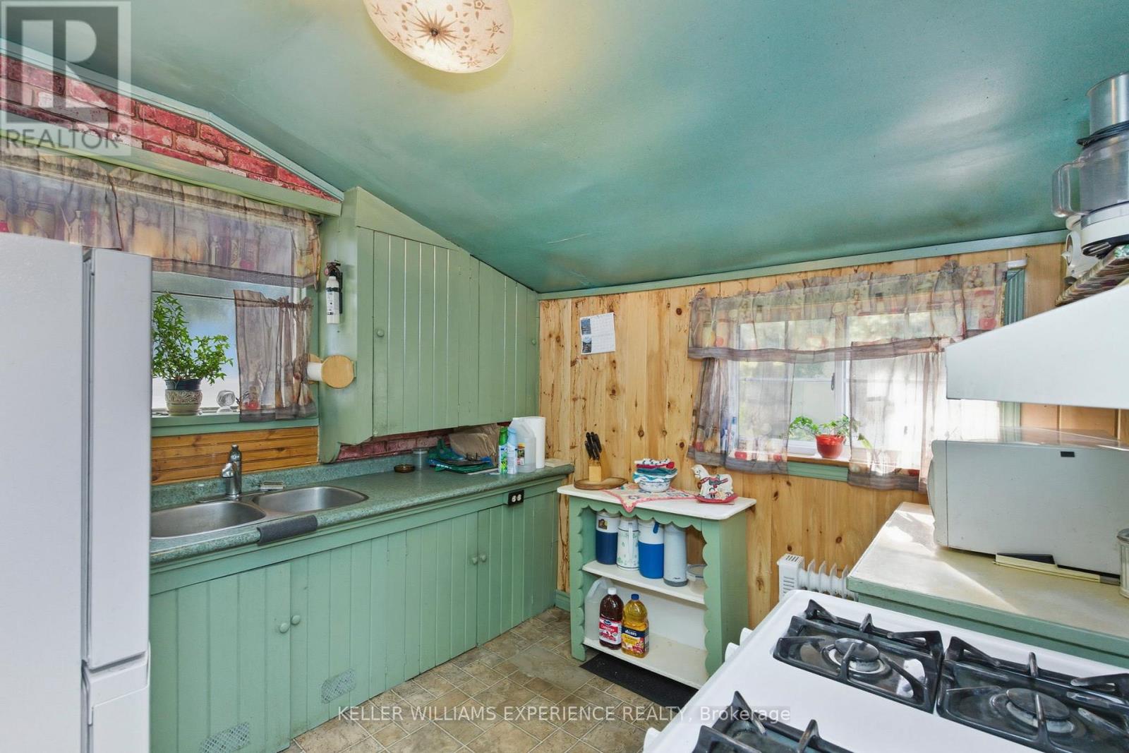 2007 Tiny Beaches Road S, Tiny, Ontario  L0L 1P1 - Photo 13 - S13005860