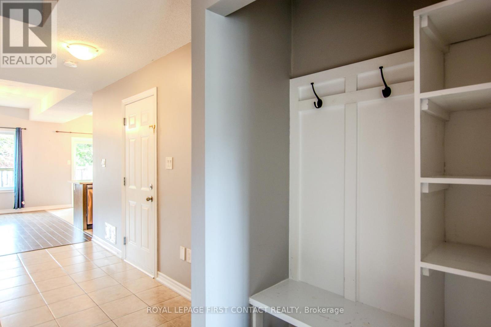 18 Arcadia Road, Wasaga Beach, Ontario  L9Z 3C2 - Photo 5 - S13006038