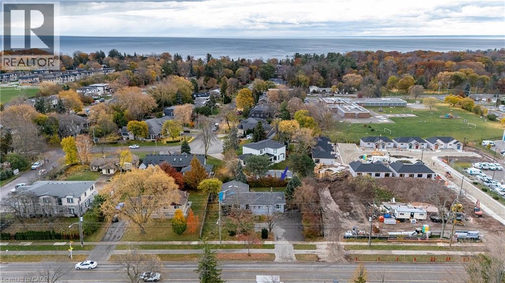 1242 Rebecca Street, Oakville, Ontario  L6L 1Z2 - Photo 2 - 40788370