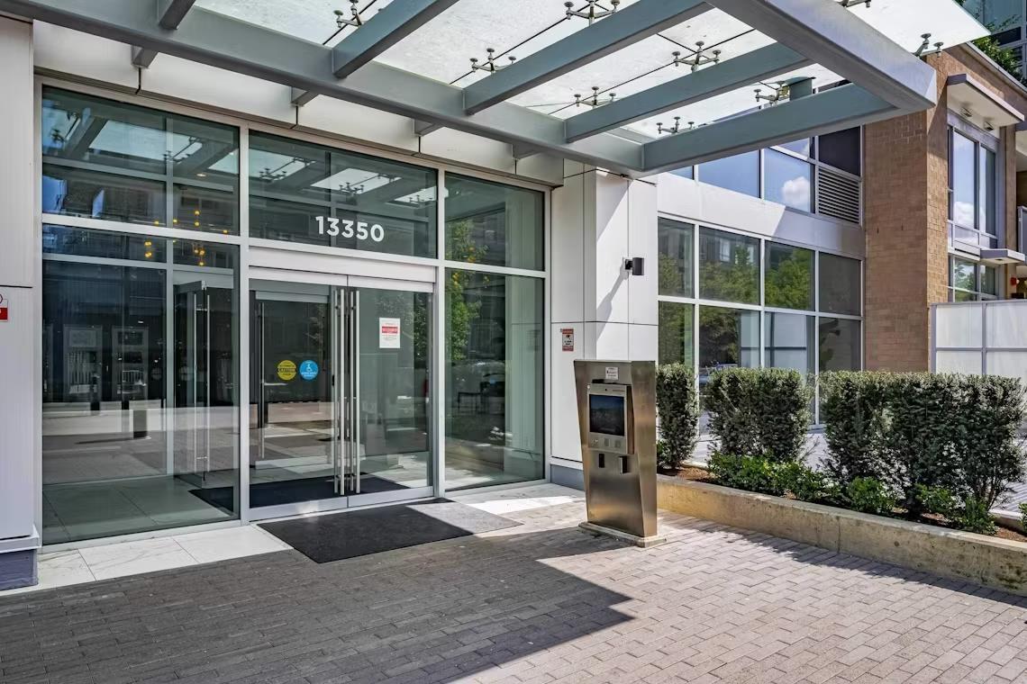 4105 13350 CENTRAL AVENUE, surrey, British Columbia