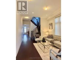 16 LYLE WAY, Brampton, Ontario