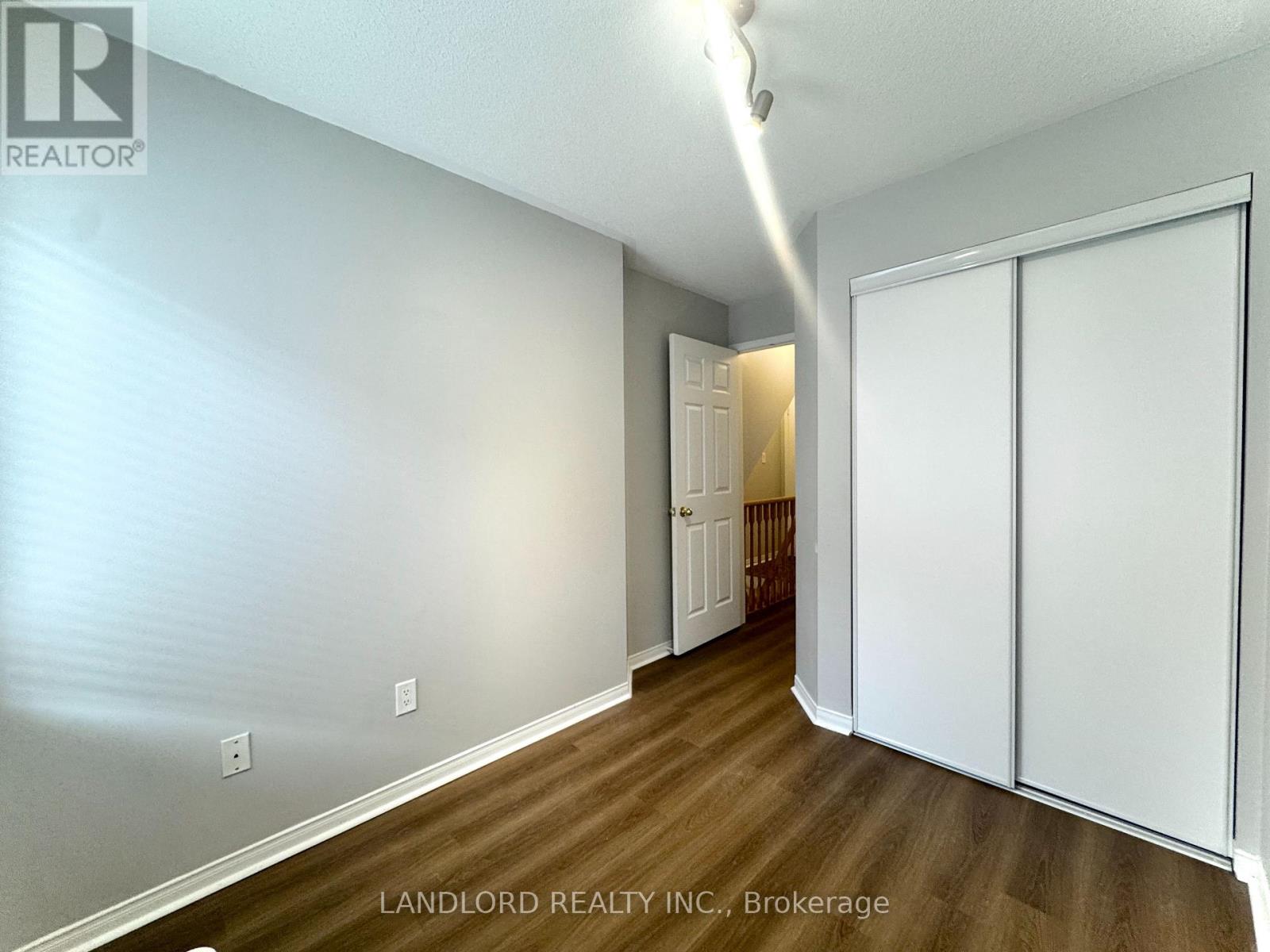 91 - 65 Turntable Crescent, Toronto, Ontario  M6H 4K8 - Photo 16 - W12763746