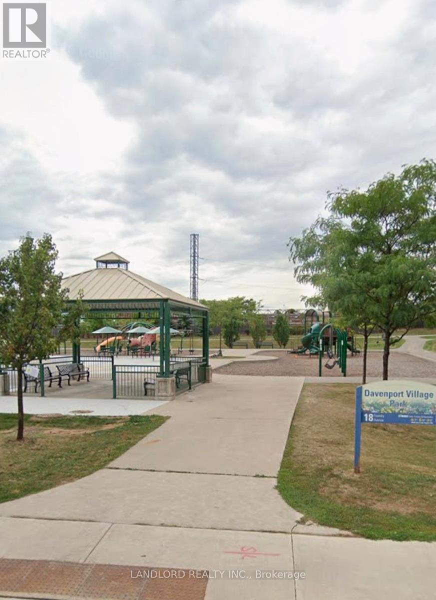 91 - 65 Turntable Crescent, Toronto, Ontario  M6H 4K8 - Photo 30 - W12763746