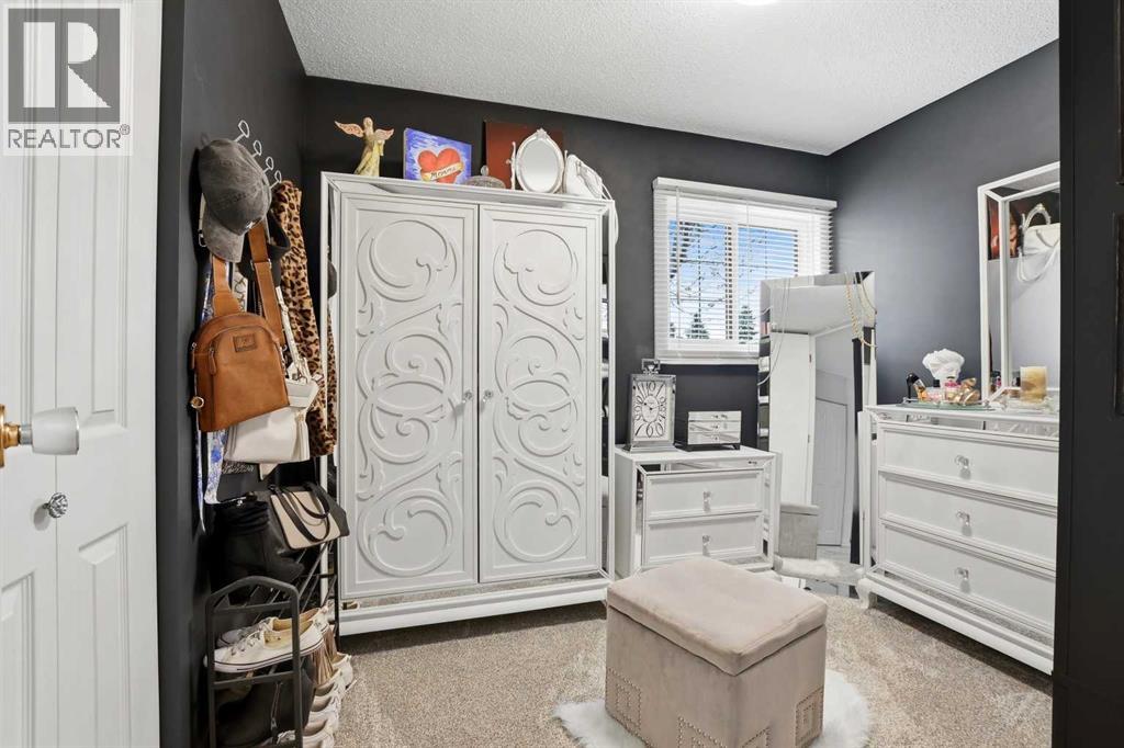 29 Osborne Street, Red Deer, Alberta  T4N 5C2 - Photo 19 - A2301759