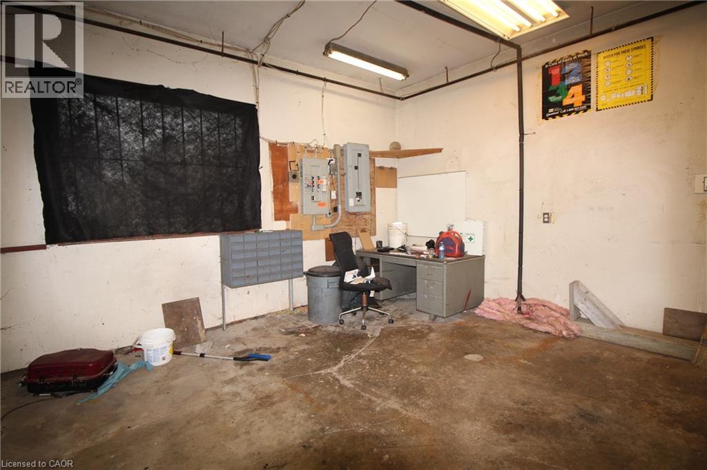 481 E Garner Road E Unit# Warehousee, Ancaster, Ontario  L9G 3K9 - Photo 4 - 40821157