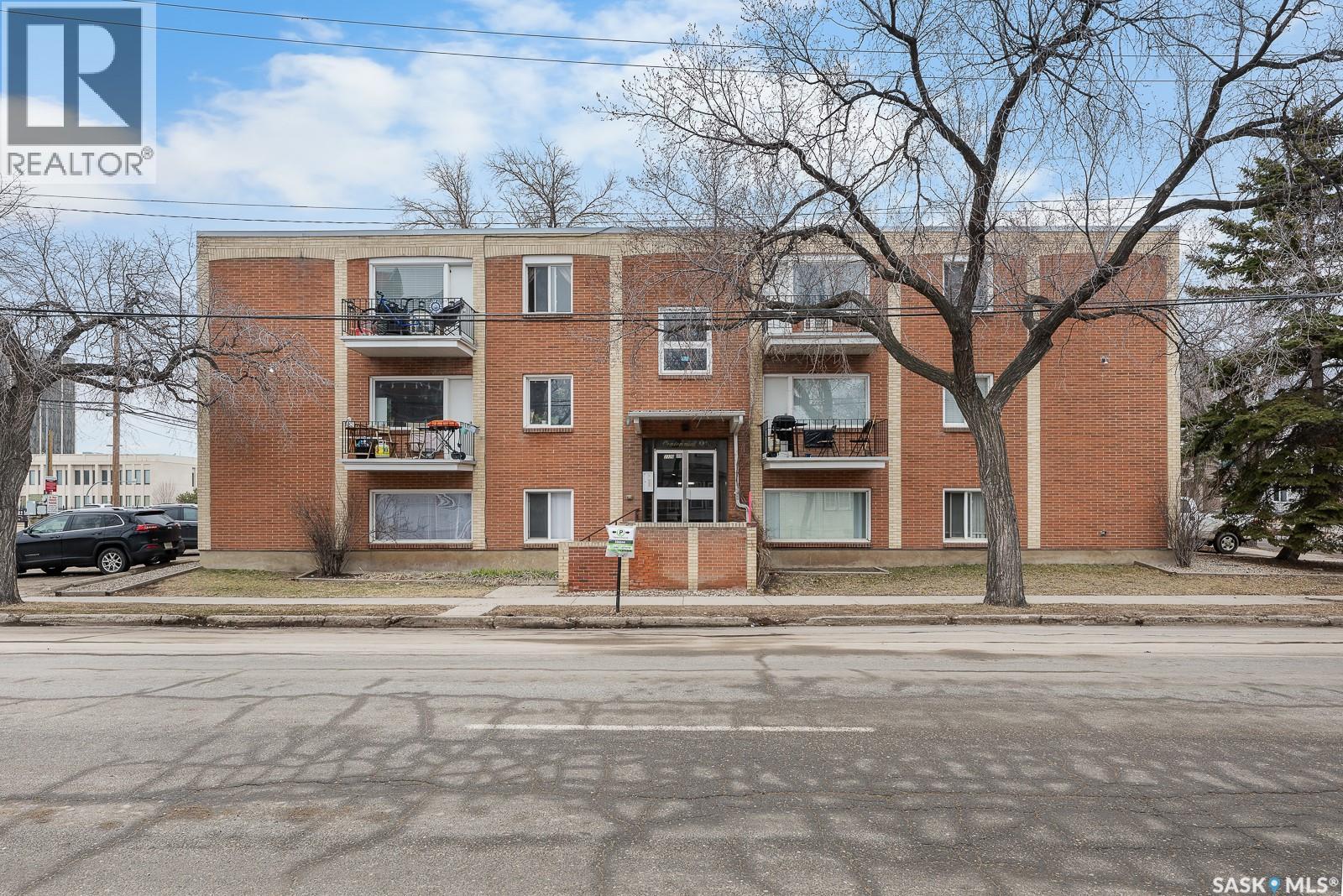 9 2320 13TH AVENUE, regina, Saskatchewan