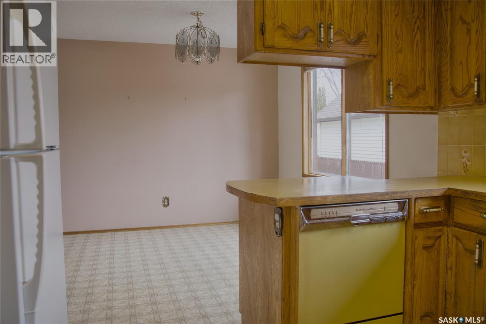 802 7th Street E, Saskatoon, Saskatchewan  S7H 0Y4 - Photo 15 - SK032934