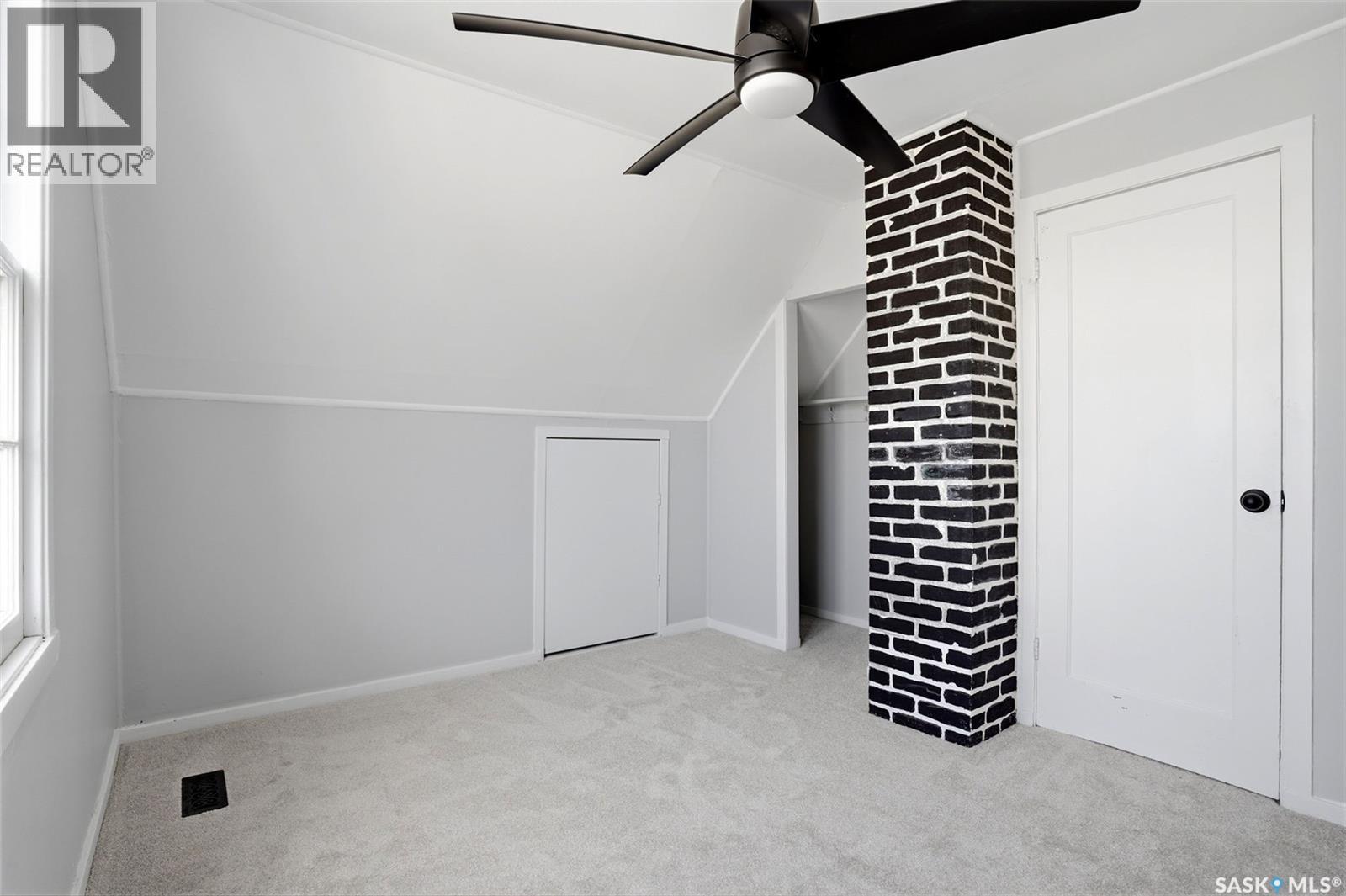 1736 Mcintosh Street, Regina, Saskatchewan  S4T 5C5 - Photo 18 - SK032834