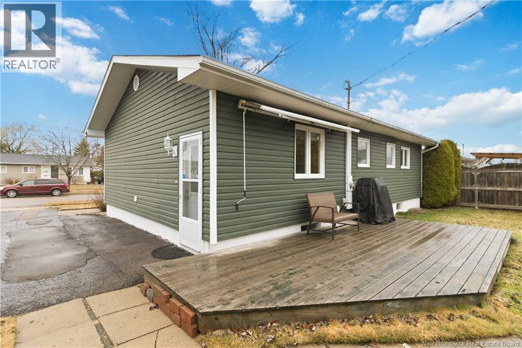 90 Pasadena Drive, Moncton, New Brunswick  E1G 1H5 - Photo 43 - NB136946