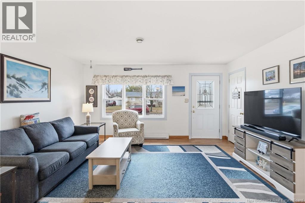90 Pasadena Drive, Moncton, New Brunswick  E1G 1H5 - Photo 5 - NB136946