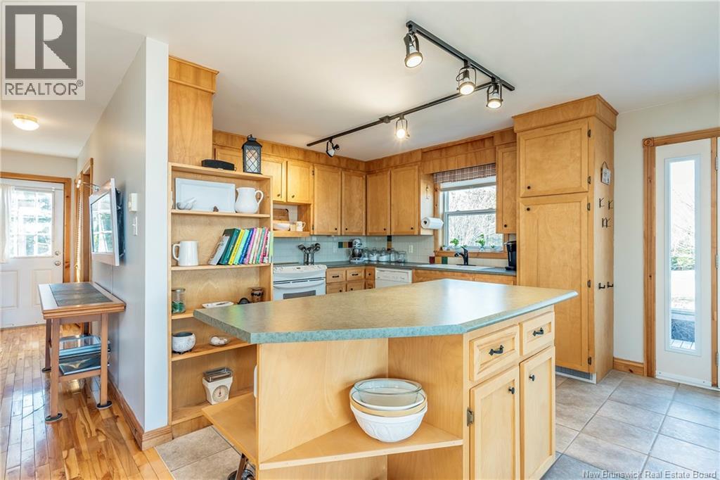 9 Spences Beach Road, Murray Corner, New Brunswick  E4M 3R4 - Photo 37 - NB136882