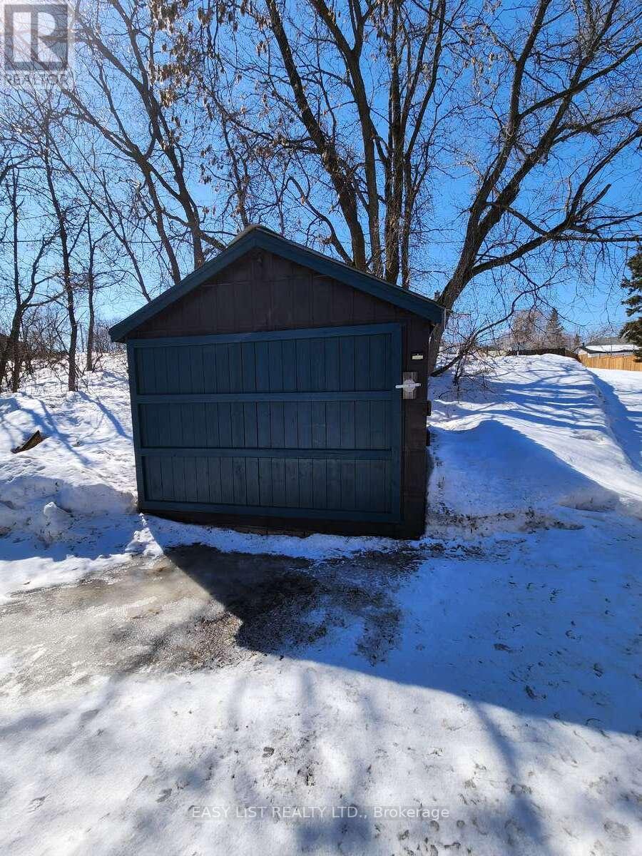 516 Bay Street, Kenora, Ontario P0X 1C0 - Photo 32 - X12948200