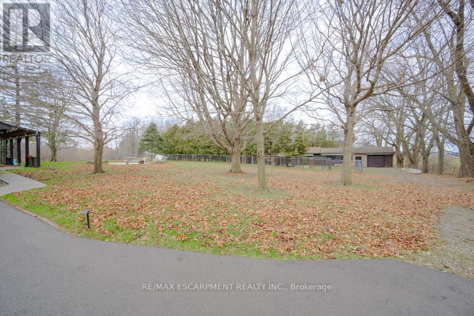 491 Highway 5 W, Hamilton, Ontario  L9H 5E2 - Photo 42 - X12965246