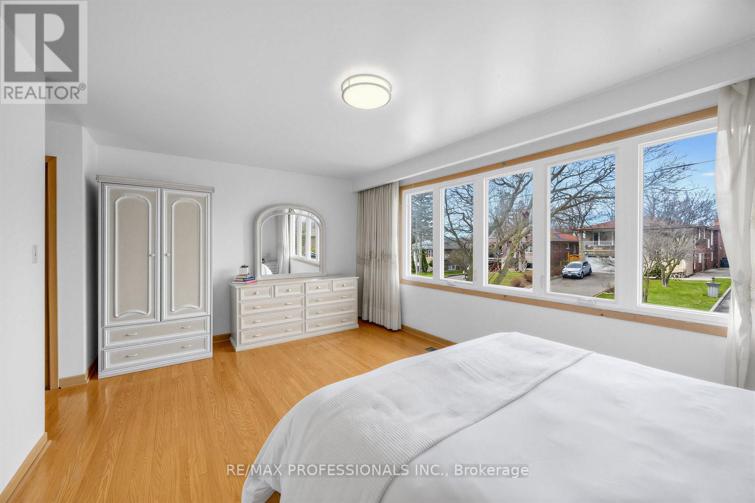 105 Rowntree Mill Road, Toronto, Ontario  M9L 1C7 - Photo 22 - W13005632