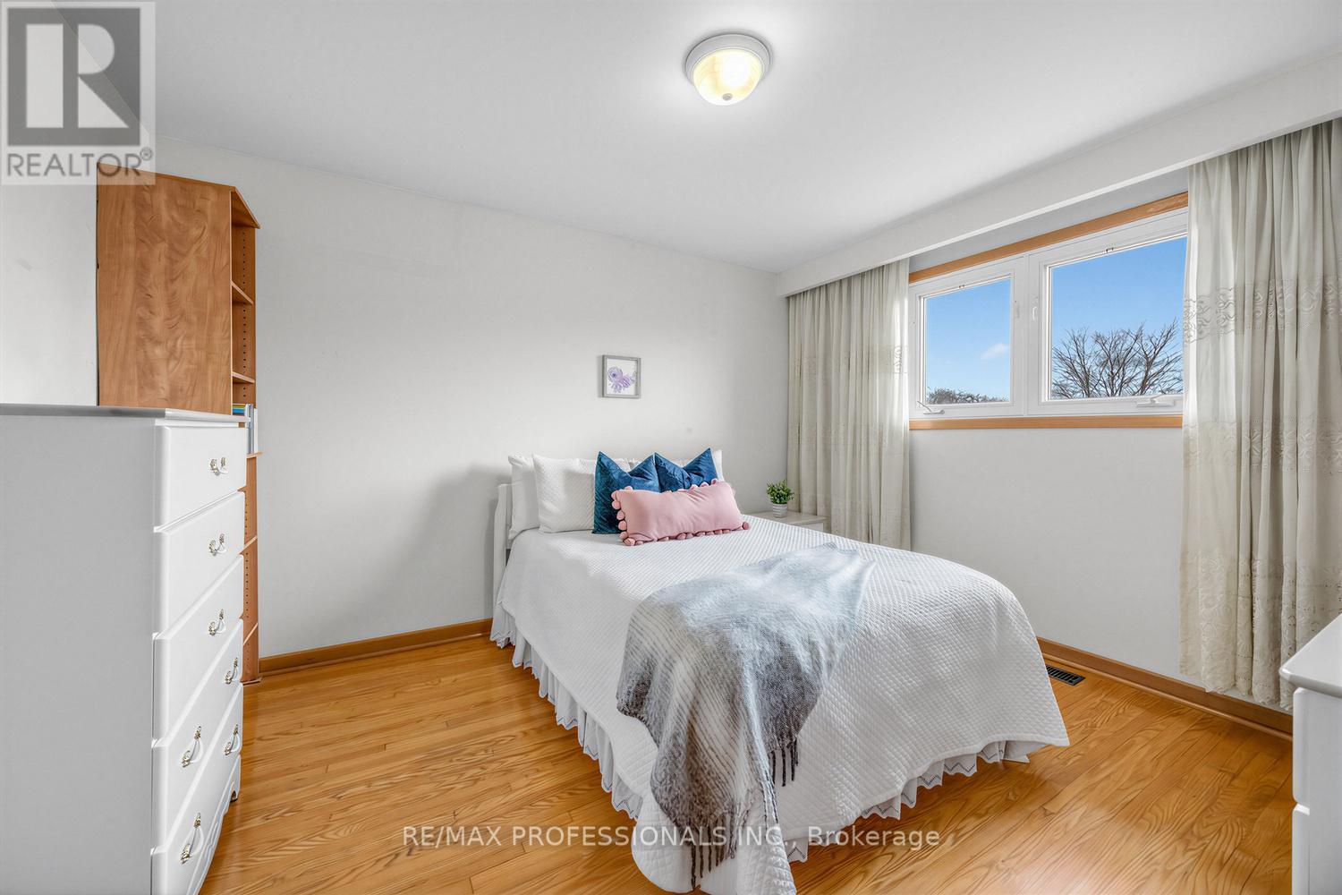 105 Rowntree Mill Road, Toronto, Ontario  M9L 1C7 - Photo 26 - W13005632