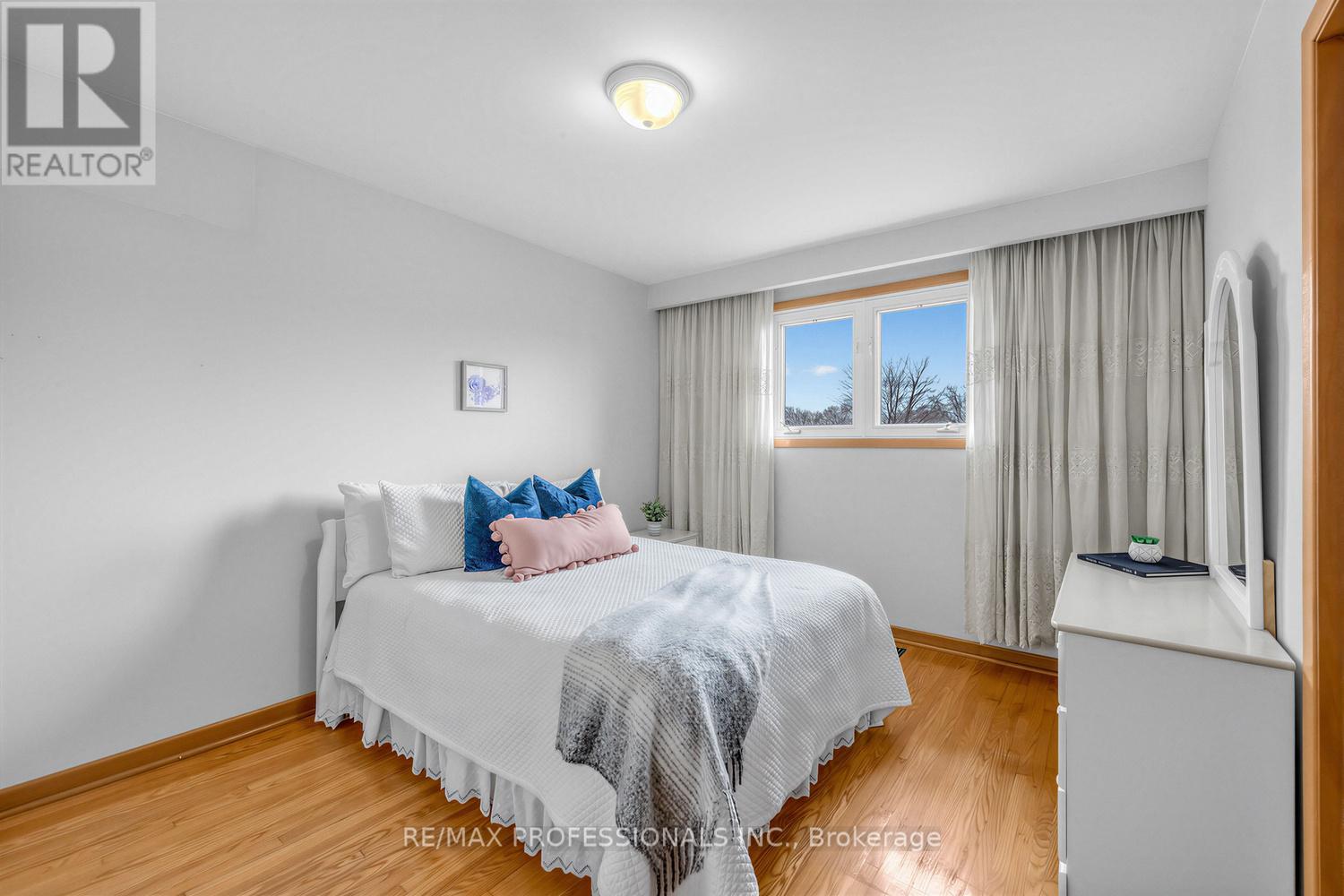 105 Rowntree Mill Road, Toronto, Ontario  M9L 1C7 - Photo 27 - W13005632