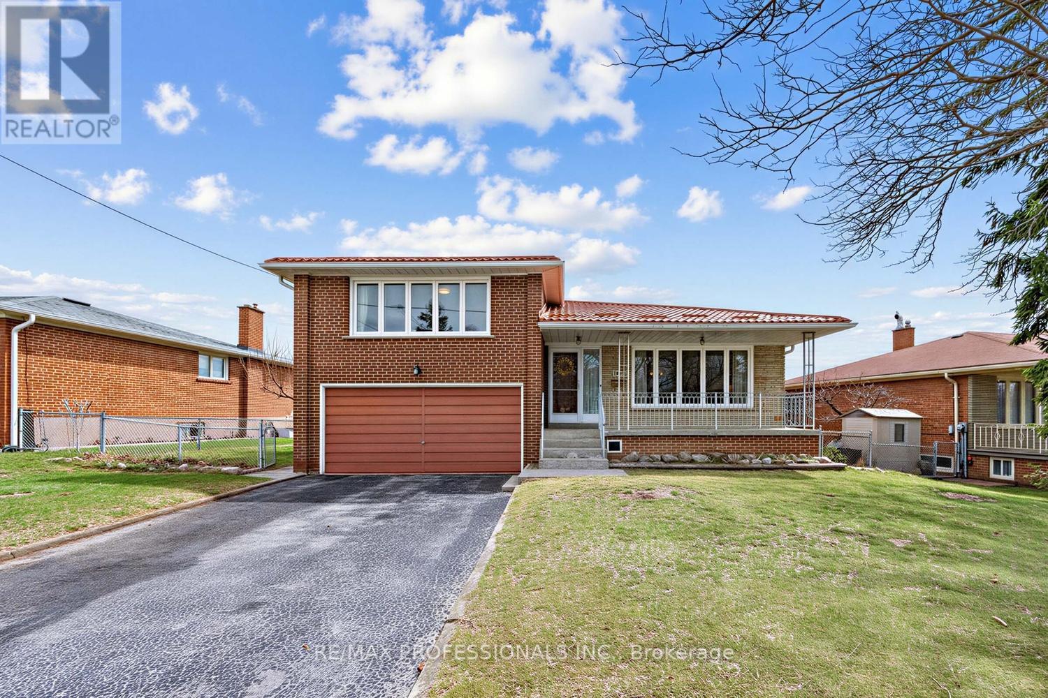 105 Rowntree Mill Road, Toronto, Ontario  M9L 1C7 - Photo 3 - W13005632