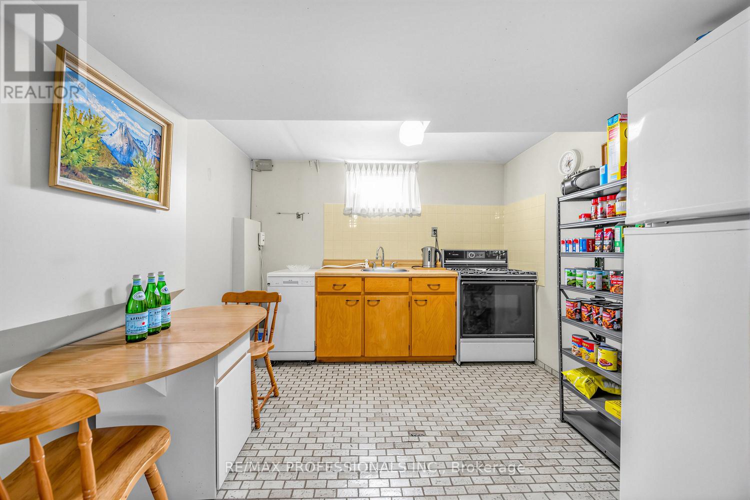 105 Rowntree Mill Road, Toronto, Ontario  M9L 1C7 - Photo 42 - W13005632