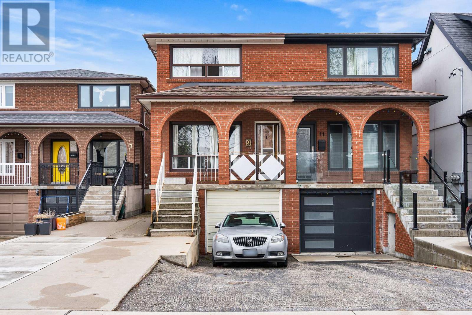 9 EXETER STREET, Toronto, Ontario