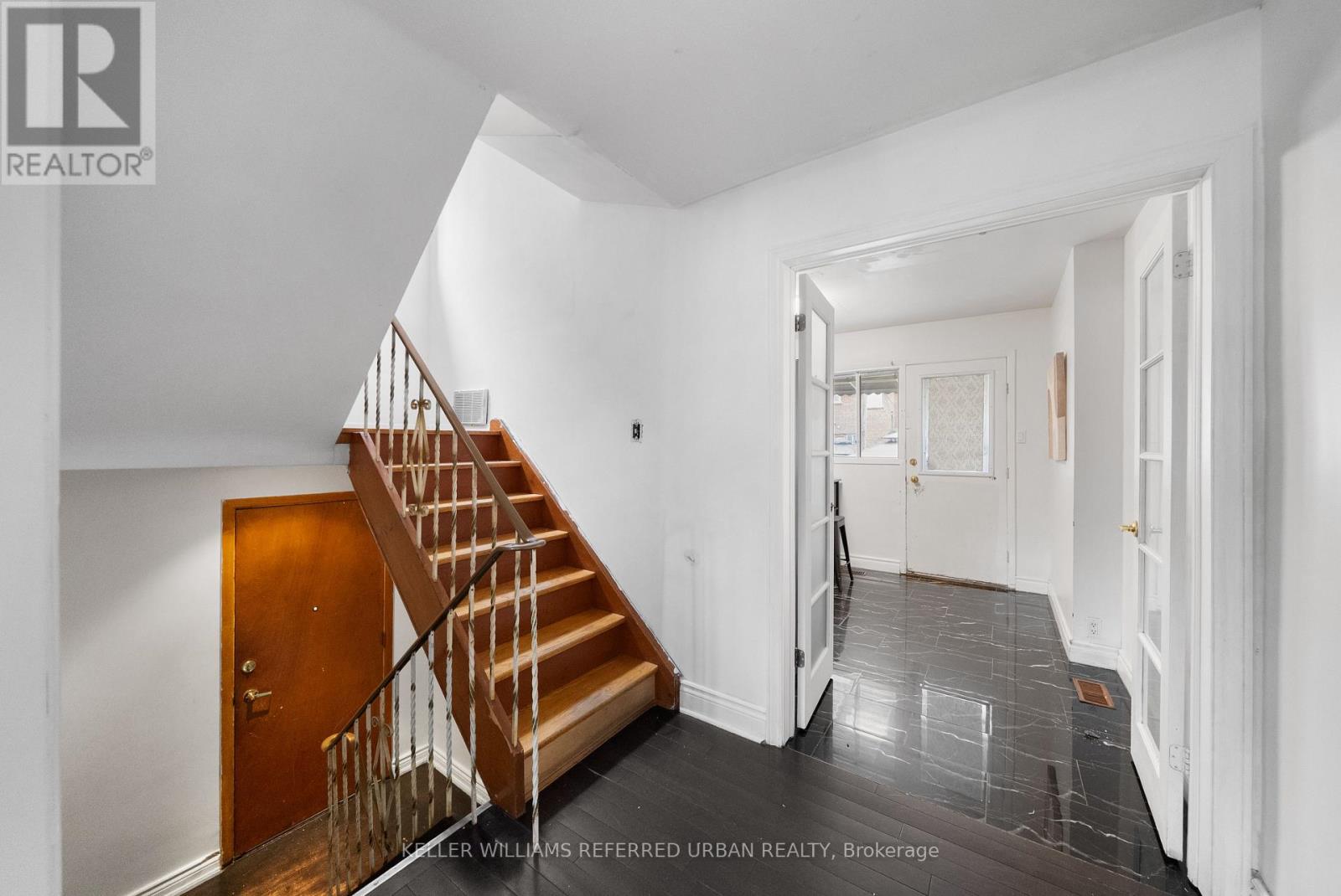 9 Exeter Street, Toronto, Ontario  M6N 1G3 - Photo 15 - W13005642