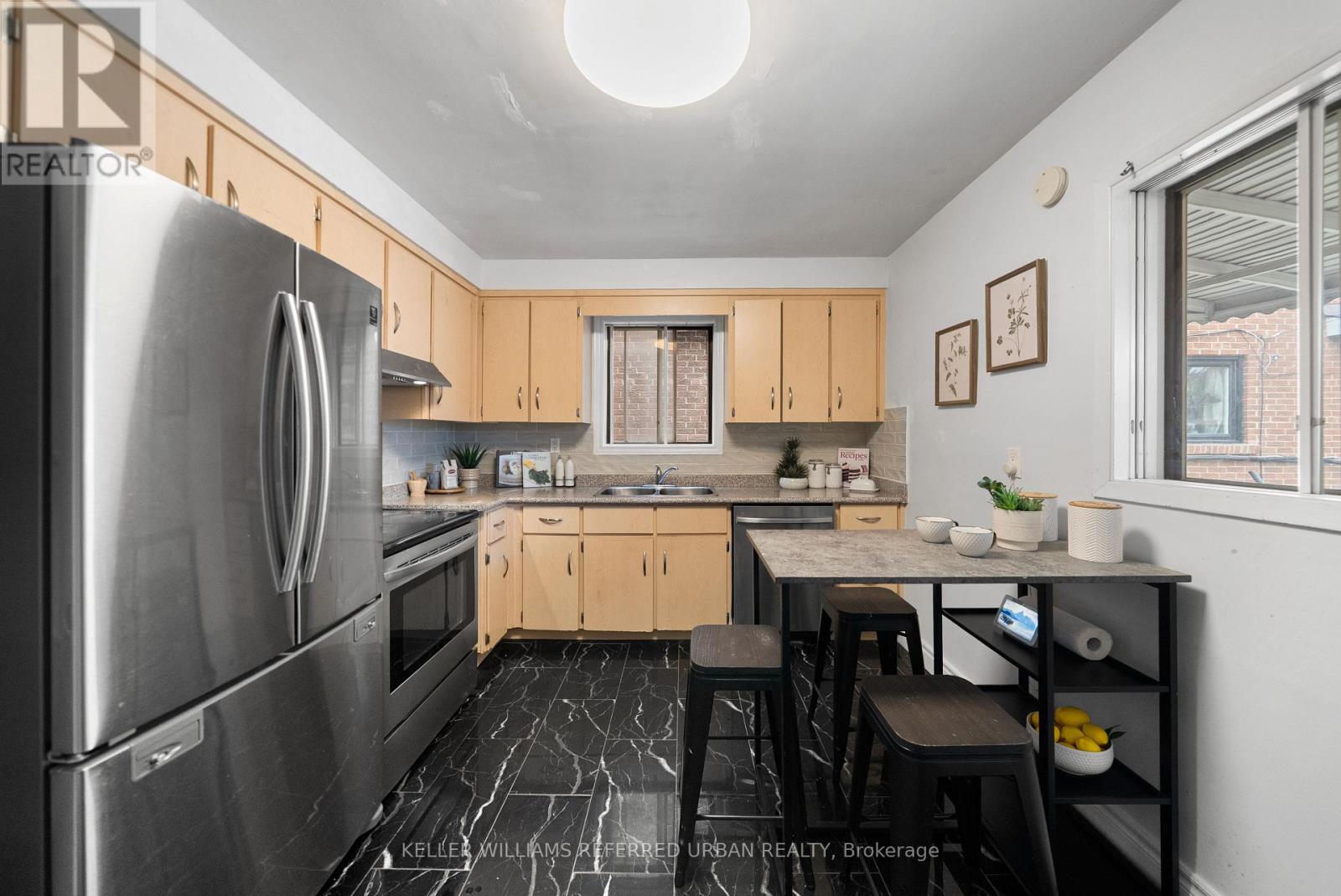 9 Exeter Street, Toronto, Ontario  M6N 1G3 - Photo 17 - W13005642