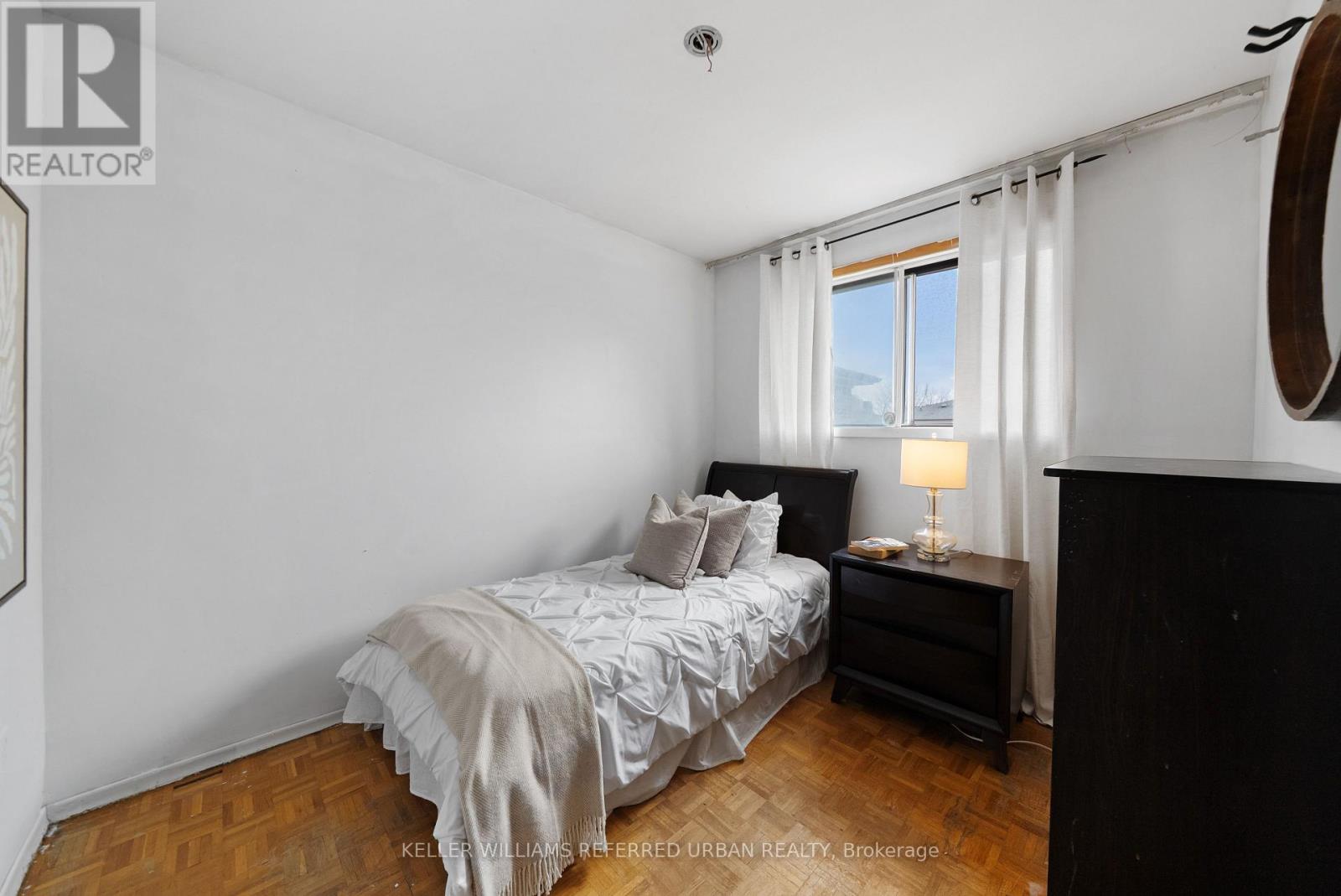 9 Exeter Street, Toronto, Ontario  M6N 1G3 - Photo 19 - W13005642