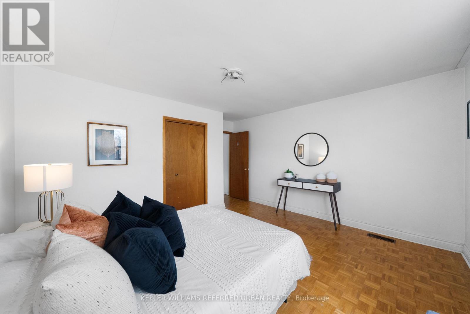 9 Exeter Street, Toronto, Ontario  M6N 1G3 - Photo 27 - W13005642