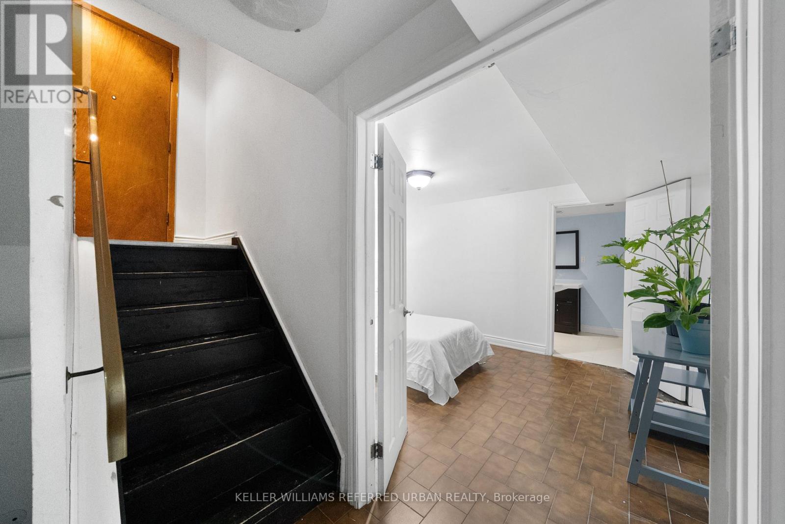 9 Exeter Street, Toronto, Ontario  M6N 1G3 - Photo 28 - W13005642