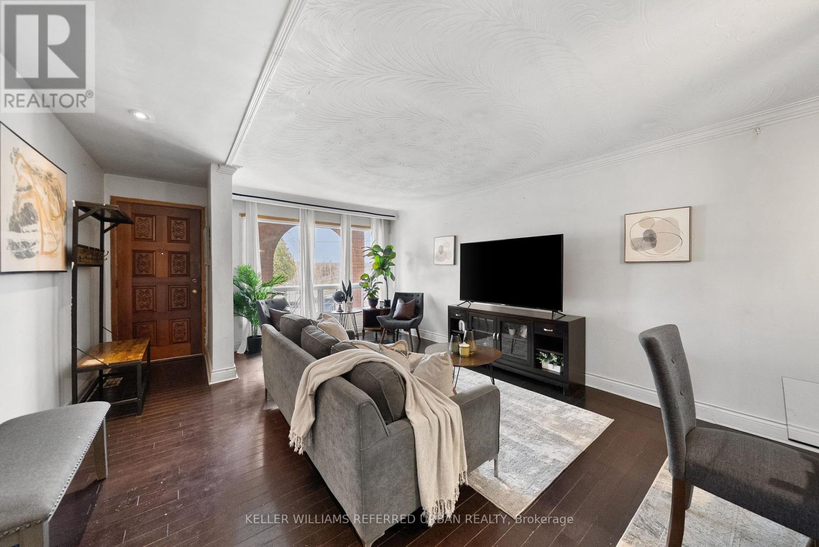 9 Exeter Street, Toronto, Ontario  M6N 1G3 - Photo 8 - W13005642