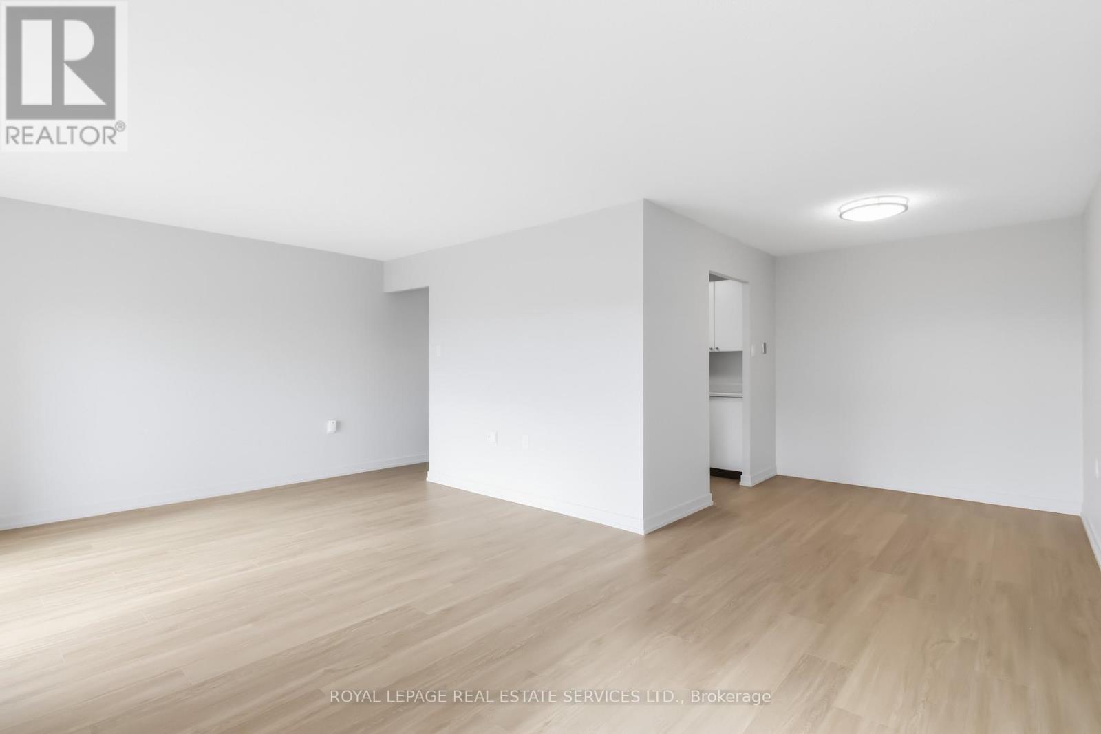 1008 - 82 Millside Drive, Milton, Ontario  L9T 4A1 - Photo 5 - W13005654