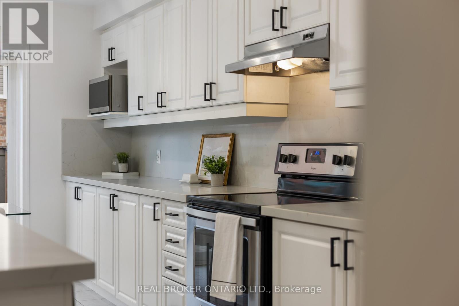 1213 Mulroney Heights, Milton, Ontario  L9E 1B9 - Photo 23 - W13005666