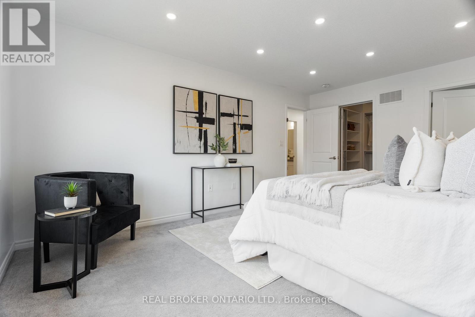 1213 Mulroney Heights, Milton, Ontario  L9E 1B9 - Photo 35 - W13005666