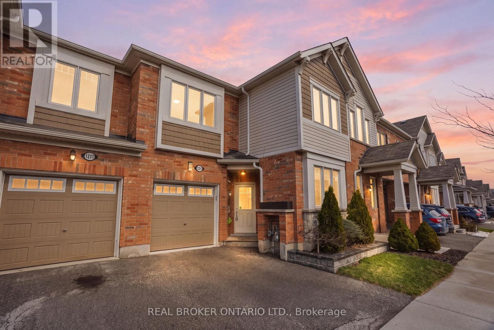 1213 Mulroney Heights, Milton, Ontario  L9E 1B9 - Photo 4 - W13005666