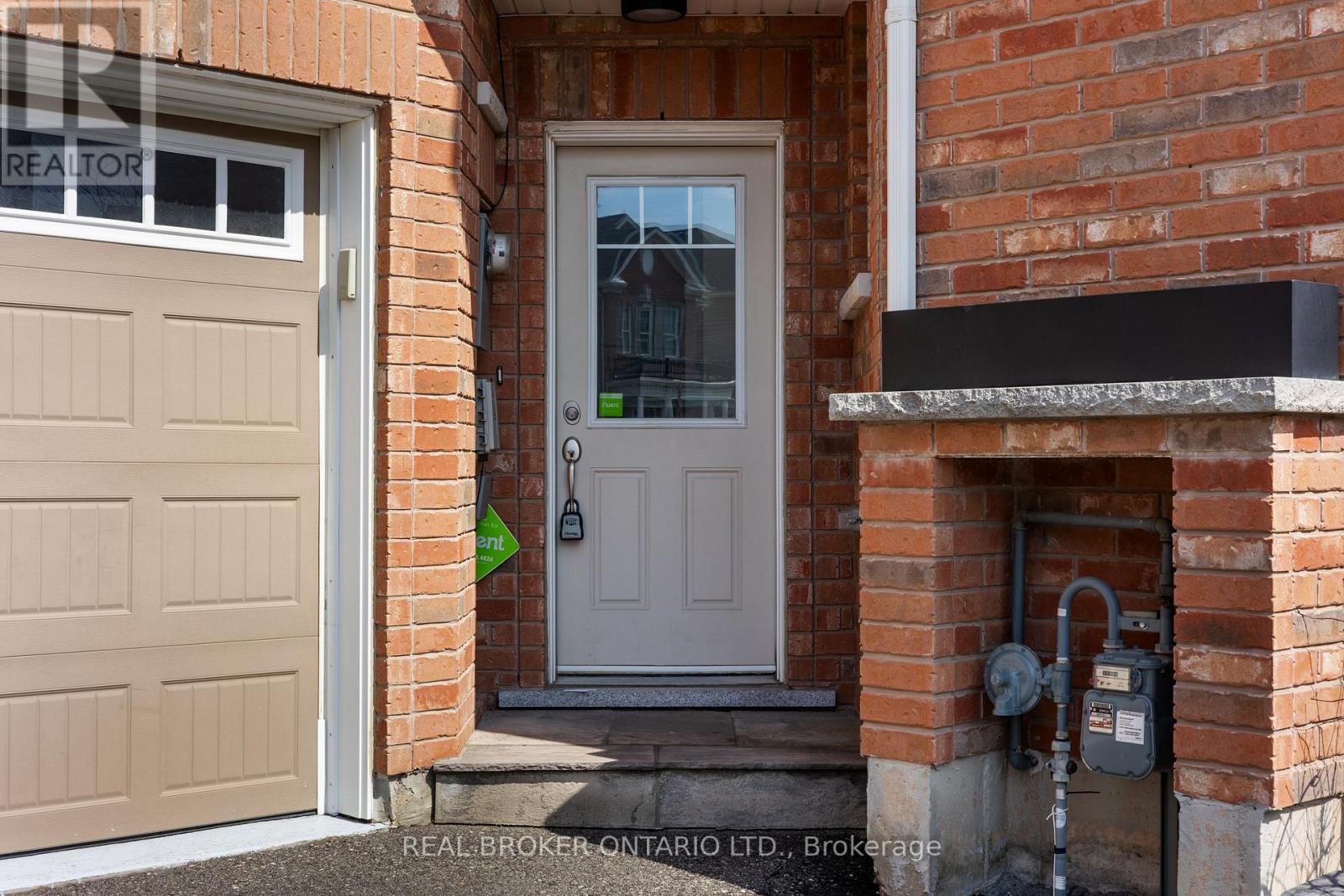 1213 Mulroney Heights, Milton, Ontario  L9E 1B9 - Photo 40 - W13005666