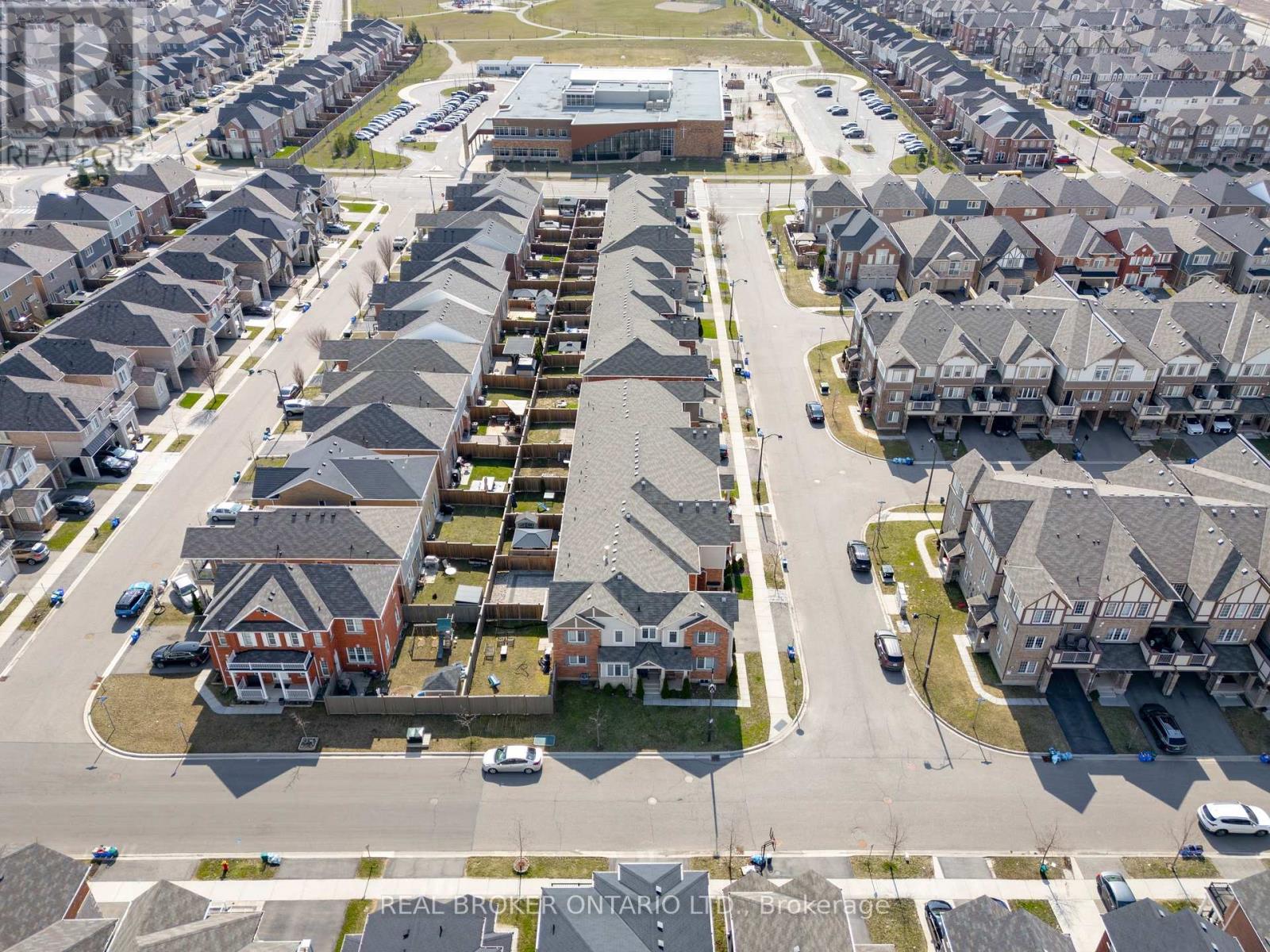 1213 Mulroney Heights, Milton, Ontario  L9E 1B9 - Photo 43 - W13005666