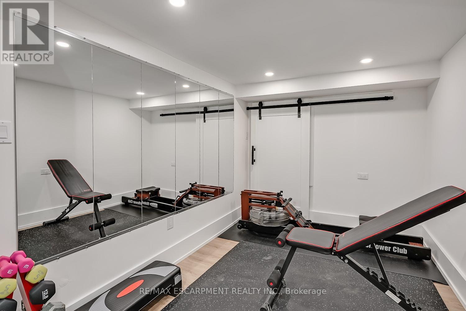 327 Goodram Drive, Burlington, Ontario  L7L 2J9 - Photo 34 - W13005668