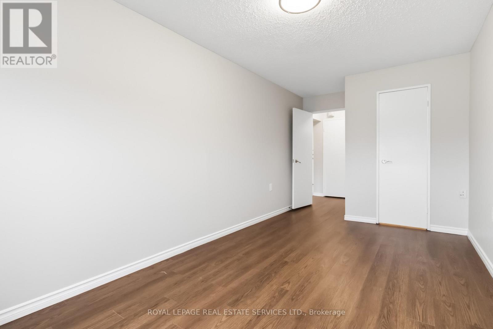 406 - 82 Millside Drive, Milton, Ontario  L9T 4A1 - Photo 12 - W13005670