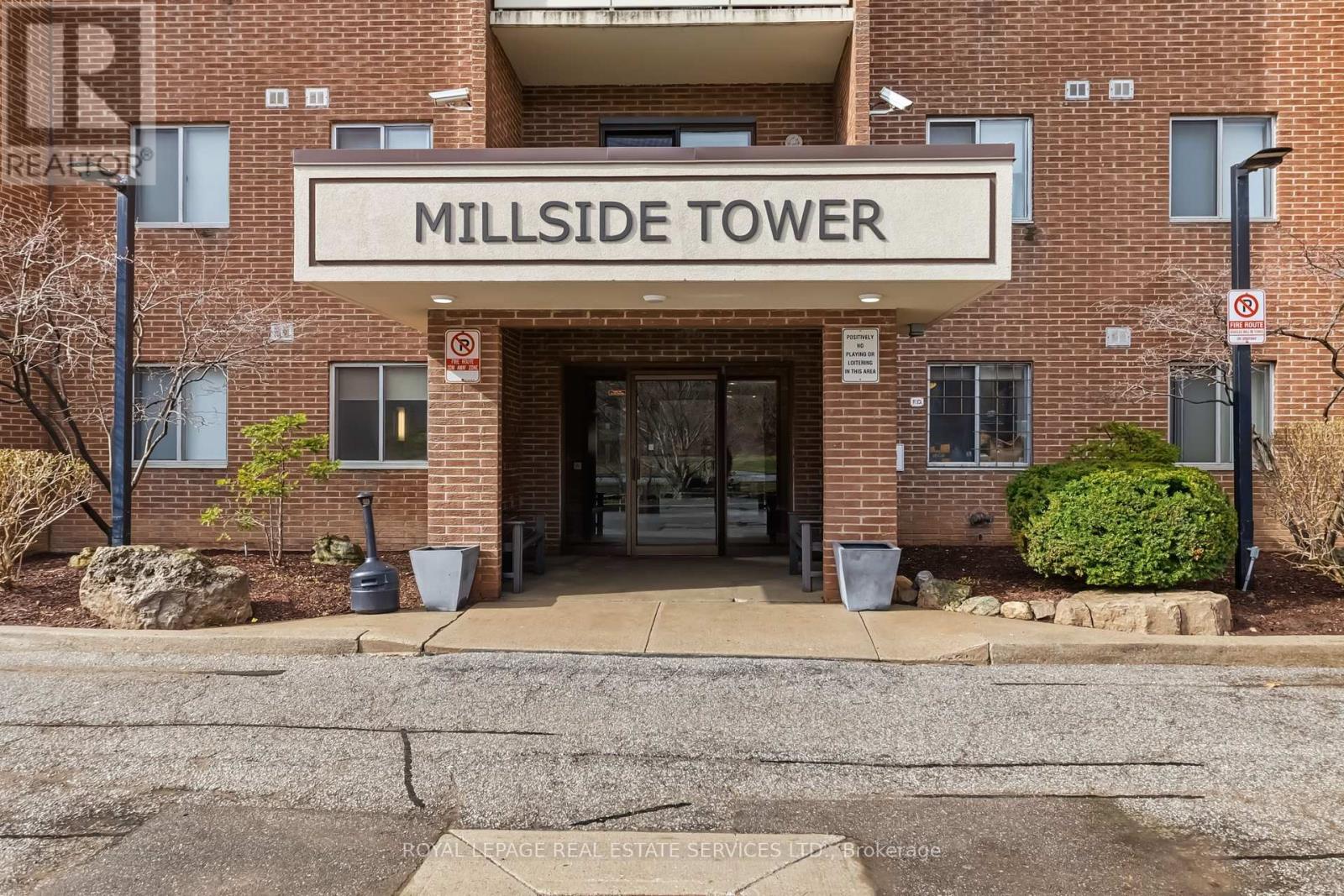 406 - 82 Millside Drive, Milton, Ontario  L9T 4A1 - Photo 2 - W13005670