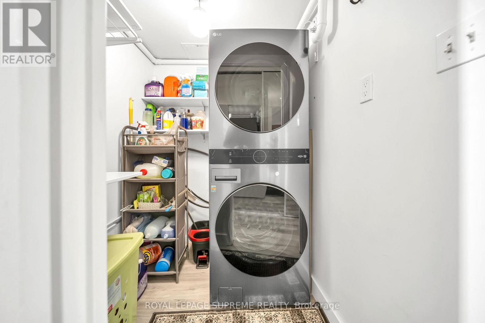 910 - 75 Emmett Avenue, Toronto, Ontario  M6M 5A7 - Photo 12 - W13005716