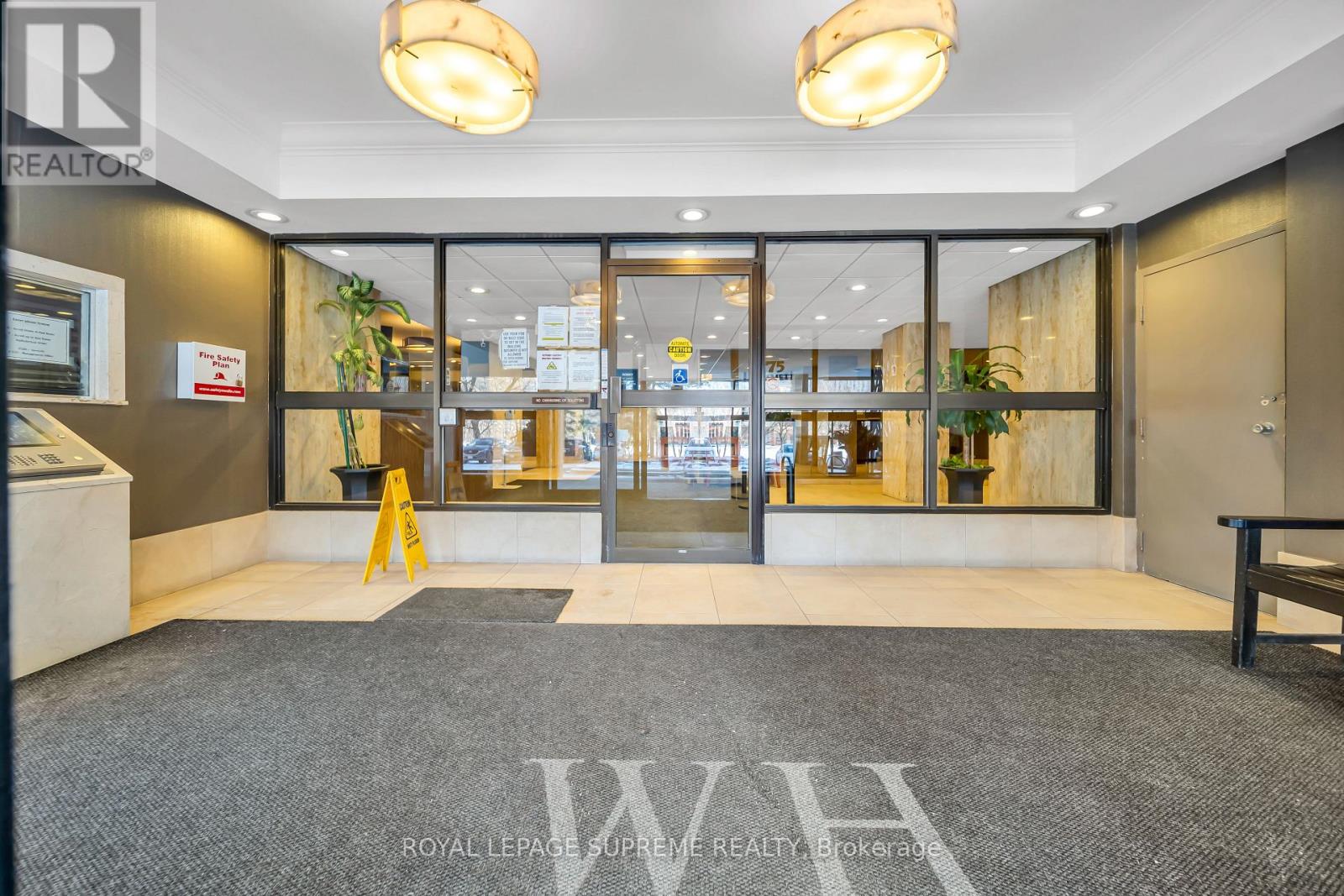 910 - 75 Emmett Avenue, Toronto, Ontario  M6M 5A7 - Photo 46 - W13005716