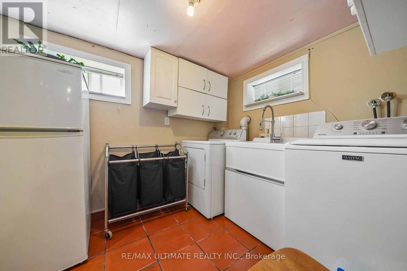 53 Gilbert Avenue, Toronto, Ontario  M6E 4W2 - Photo 20 - W13005718