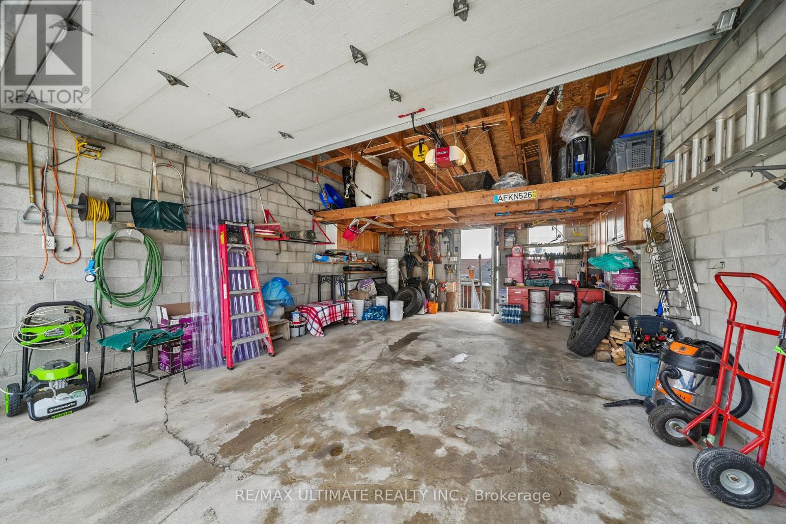 53 Gilbert Avenue, Toronto, Ontario  M6E 4W2 - Photo 25 - W13005718